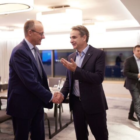 ΣΥΝΕΝΔΡΙΑΣΗ ΤΟΥ ΕΥΡΩΠΑΪΚΟΥ ΛΑΪΚΟΥ ΚΟΜΜΑΤΟΣ ΣΤΗΝ ΑΘΗΝΑ 