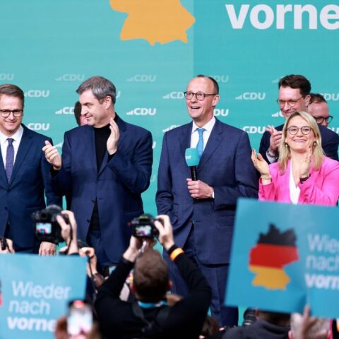 Γερμανικές Εκλογές: Στο 60% η πιθανότητα μεγάλου συνασπισμού - Τα βασικά σενάρια