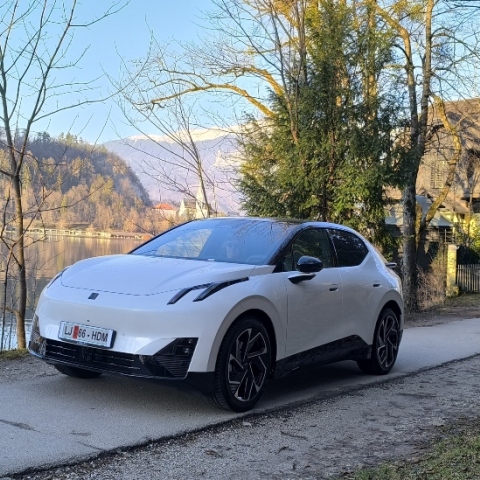 Οδηγούμε στην Σλοβενία το νέο ηλεκτροκίνητο Crossover Coupé της Lynk&Co 