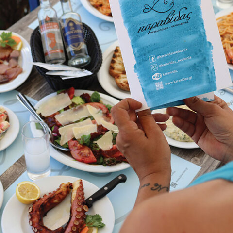 Καραβίδας: Εκλεκτά ψάρια και θαλασσινά