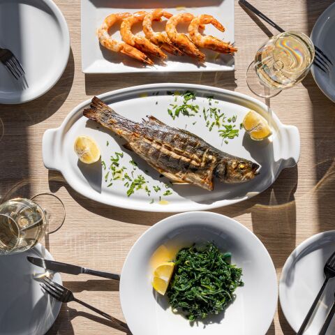 11 στέκια με καλά ψάρια και θαλασσομεζέδες