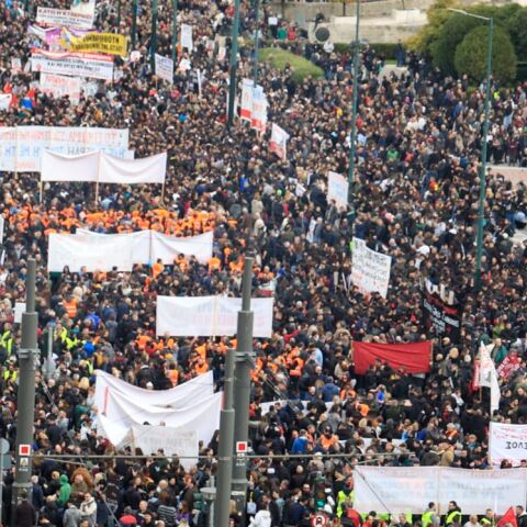 Συγκέντρωση για τα Τέμπη στο Σύνταγμα