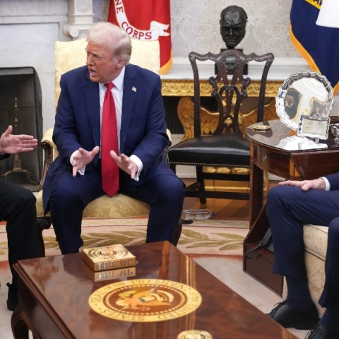 Έγκλημα στο Οβάλ Γραφείο