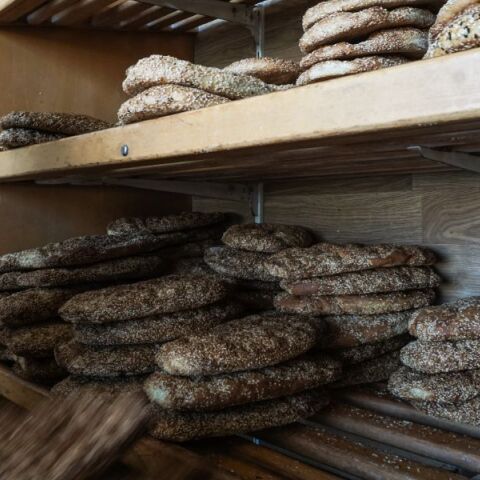 Καθαρά Δευτέρα: Γιατί τρώμε λαγάνα αύριο