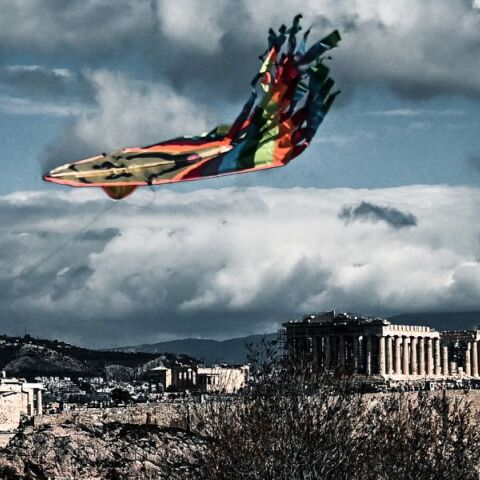 Καθαρά Δευτέρα: Οι Αθηναίοι γιόρτασαν τα Κούλουμα στον λόφο Φιλοπάππου - Σαρακοστιανά εδέσματα, χαρταετοί και χορός - Η δήλωση του Χάρη Δούκα