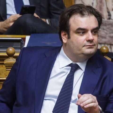 Πιερρακάκης για Τέμπη: Δεν σηκώνεις το δάχτυλο στον κόσμο 