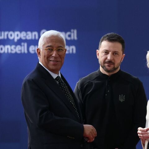 Σύνοδος Κορυφής στις Βρυξέλλες: «O Ουκρανικός λαός δεν είναι μόνος», δήλωσε ο Βολοντίμιρ Ζελένσκι - Ευχαρίστησε τις χώρες της ΕΕ για την ισχυρή στήριξή τους