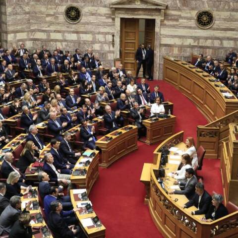 Τέμπη: Η τραγωδία του πολιτικού συστήματος και η επέλαση του ακραίου λαϊκισμού