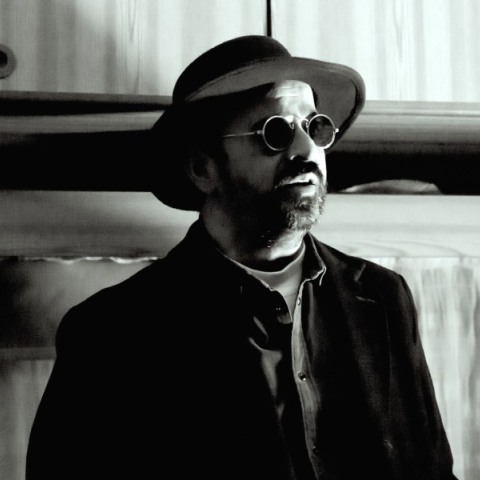 Το νέο Ε.P. του Monsieur Minimal είναι αφιερωμένο στη μητέρα του