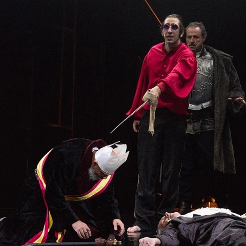 don-karlos-sto-theatro-etaireias-makedonikon-spoudon-diples-proskliseis12