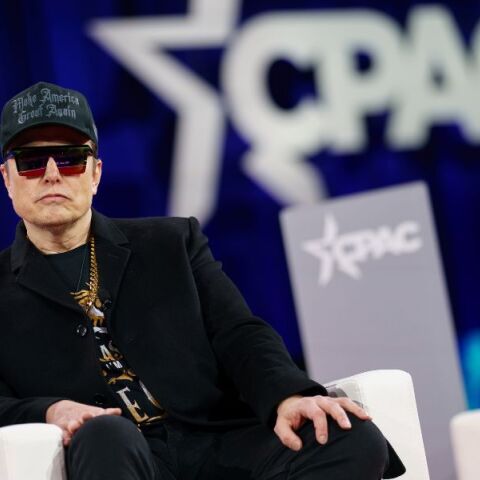 Η διαμόρφωση του Έλον Μασκ: Πώς επηρέασε η παιδική του ηλικία στη Νότια Αφρική του απαρτχάιντ τον τρόπο σκέψης του αμφιλεγόμενου δισεκατομμυριούχου