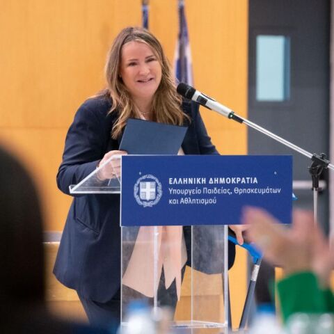  Η Πρόεδρος του ΙΝΕΔΙΒΙΜ Άννα Ροκοφύλλου στην πρώτη κεντρική συνάντηση των Διευθυντών Σχολείων Δεύτερης Ευκαιρίας