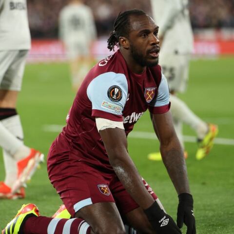 Μίκαελ Αντόνιο: Ο ποδοσφαιριστής της Γουέστ Χαμ μίλησε για πρώτη φορά για το σοβαρό τροχαίο στο οποίο ενεπλάκη - Αποκάλυψε το πόσο κοντά βρέθηκε στον θάνατο.