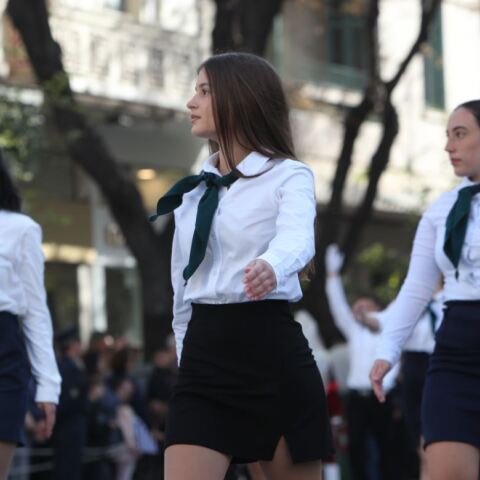 Κατεπείγουσα ΕΔΕ για γυμναστή στην Πάτρα που ζητούσε «ψηλές και αδύνατες» μαθήτριες για την παρέλαση της 25ης Μαρτίου