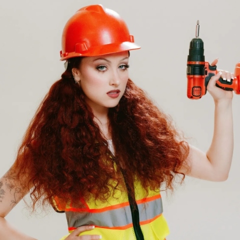 Chappell Roan: Επέστρεψε με το νέο τραγούδι «The Giver» σε country style