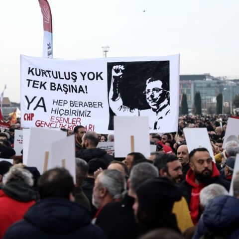 Ιμάμογλου: «Διαφθορά και υποστήριξη τρομοκρατικής οργάνωσης» οι κατηγορίες κατά του Δημάρχου Κωνσταντινούπολης