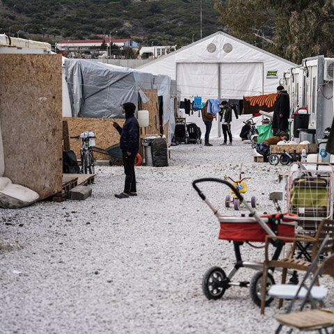 Καλύτερα οι μετανάστες να μην είναι σαν τα μούτρα μας