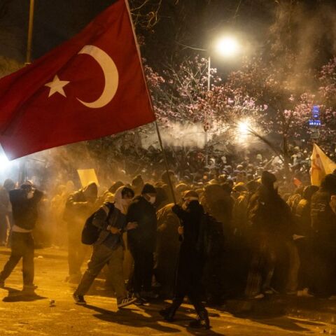 Εκρηκτικό το κλίμα στην Τουρκία - Στον εισαγγελέα σήμερα ο Ιμάμογλου