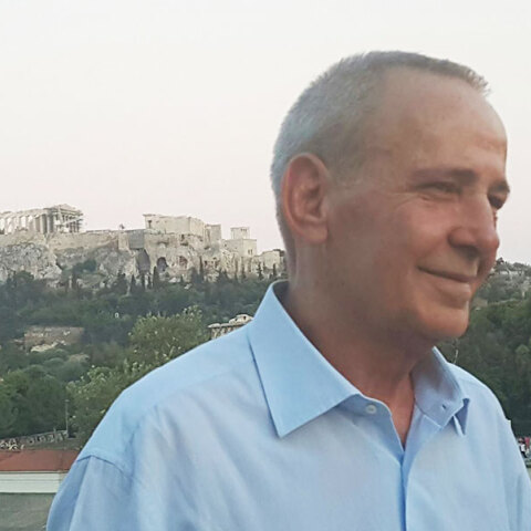 Podcast Πανικοβάλ | Γιώργος Ευσταθίου: Οι ερωτικές ιστορίες ενός νοσταλγού