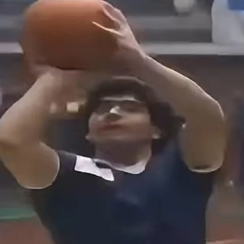 maradona-basket