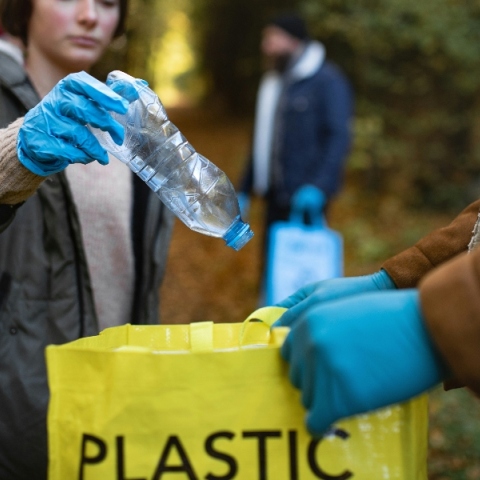 Πού πραγματικά καταλήγουν όσα ανακυκλώνουμε;