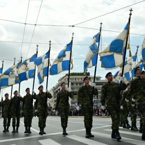 25η Μαρτίου: Δείτε live τη μεγάλη στρατιωτική παρέλαση στην Αθήνα