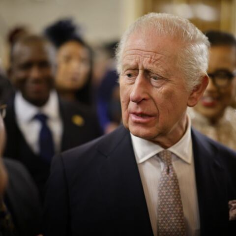 Βασιλιάς Κάρολος: Οι παρενέργειες στη θεραπεία για τον καρκίνο και το μήνυμα που θέλει να στείλει