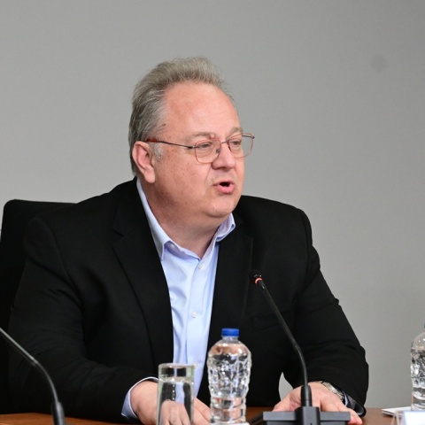 Κώστας Παπαζάχος