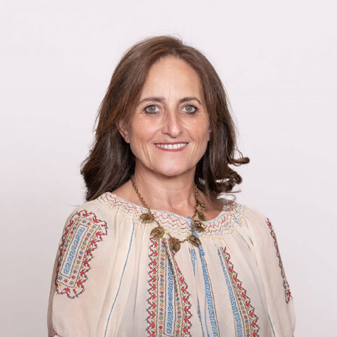 Podcast Συναντήσεις στα Εξάρχεια με τη Ρεβέκκα Καμχή