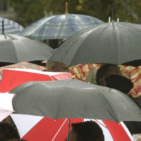 Κακοκαιρία: Οι περιοχές που κινδυνεύουν από έντονα καιρικά φαινόμενα τις επόμενες ώρες