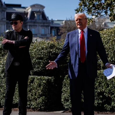 Politico: Ο Μασκ θα παραιτηθεί τις επόμενες εβδομάδες από την κυβέρνηση Τραμπ