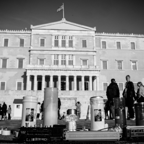 Ο Γιάννης Μεϊμάρογλου σχολιάζει τις εξελίξεις στην υπόθεση των Τεμπών, τον λαϊκισμό και τους κινδύνους για τη χώρα.