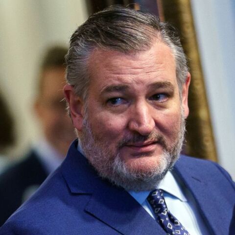 ΗΠΑ: Ο γερουσιαστής Τεντ Κρουζ προειδοποιεί πως οι δασμοί Τραμπ μπορεί να φέρουν ύφεση και εκλογικό «λουτρό αίματος» για τους Ρεπουμπλικανούς το 2026.