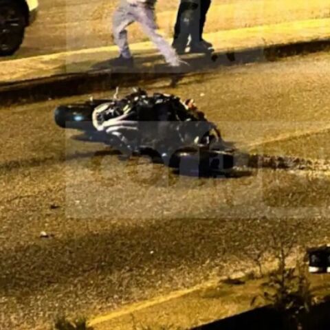 Κέρκυρα: Νεκρός 31χρονος οδηγός μηχανής, σοβαρά τραυματίας ένας ακόμη - Το τροχαίο δυστύχημα σημειώθηκε όταν συγκρούστηκαν δύο μηχανές με αυτοκίνητο 