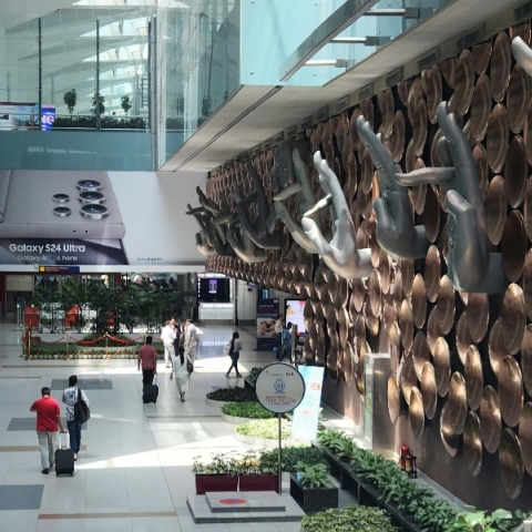 Το αεροδρόμιο Ίντιρα Γκάντι στο Νέο Δελχί 