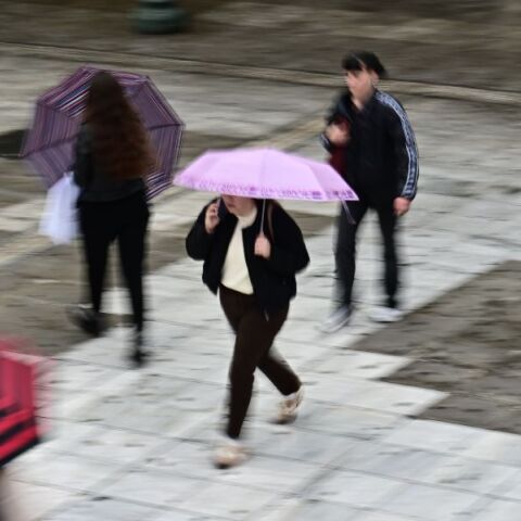 Χειμωνιάτικο το σκηνικό του καιρού την Τρίτη