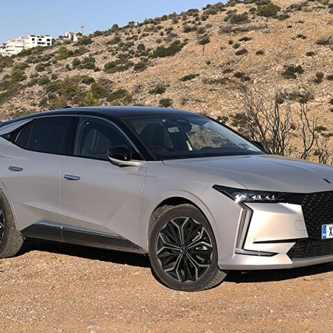To DS 4 Hybrid είναι η επιτομή της γαλλικής φινέτσας