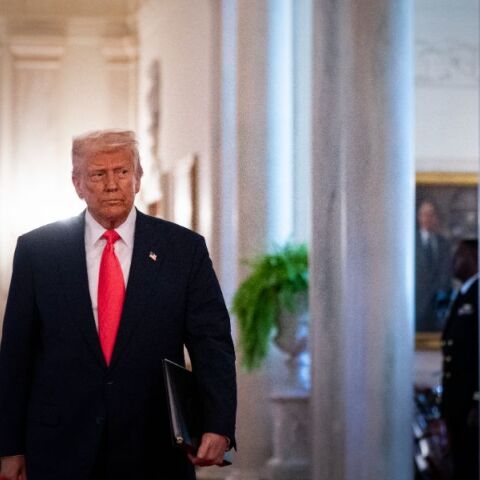 Ποιες χώρες θα διαπραγματευτούν με τον Τραμπ για τους δασμούς