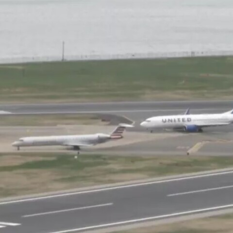 Συγκρούστηκαν δύο αεροπλάνα στο αεροδρόμιο της Ουάσινγκτον - Επιβάτες μέλη του Κογκρέσου