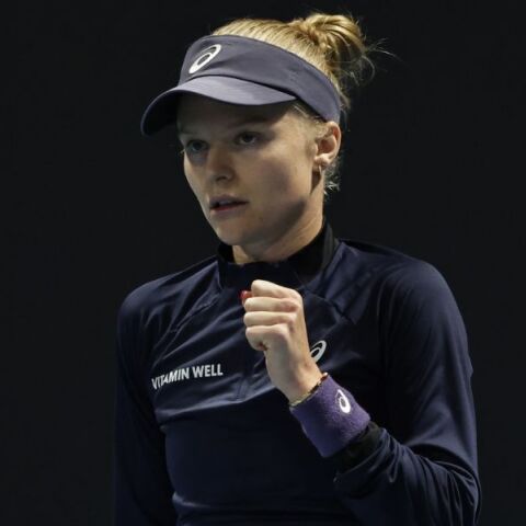 Τενίστρια απολογήθηκε για το αίτημα να φορέσει η αντίπαλός της αποσμητικό - Αντιδράσεις στα social media για το σχόλιο που ακούστηκε από μικρόφωνο στο γήπεδο 