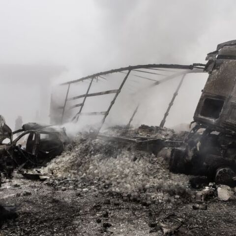 Πολύμυλος Κοζάνης: «Συνήθιζε να κάνει live βίντεο στο τιμόνι» - Ποιος είναι ο οδηγός του φορτηγού που προκάλεσε το φρικτό τροχαίο