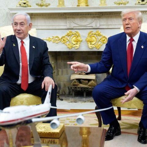 New York Times: Ο Τραμπ απέτρεψε το Ισραήλ να βομβαρδίσει πυρηνικές εγκαταστάσεις του Ιράν