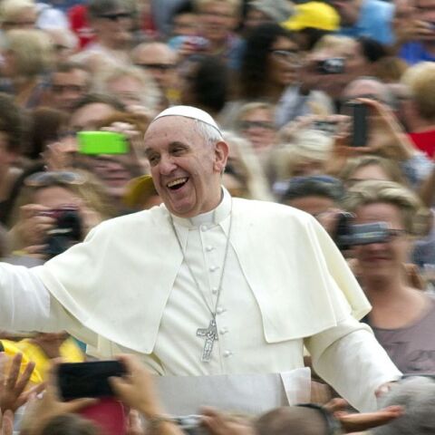 Πάπας Φραγκίσκος: Τι συμβαίνει όταν πεθαίνει ο Πάπας - Θα είναι ο πρώτος εδώ και πάνω από έναν αιώνα που θα ταφεί εκτός Βατικανού.