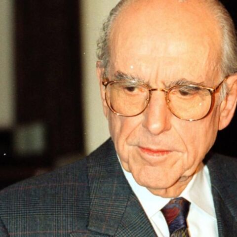 Ανδρέας Παπανδρέου: Τα δεδομένα για την πώληση της Mercedes του πρώην πρωθυπουργού - Τι αναφέρει σχετικά ο εγγονός του, Κωνσταντίνος Κατσανέβας