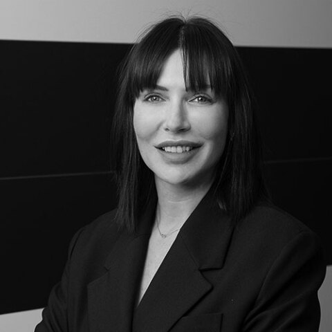 Στέλλα Χαμακιώτη