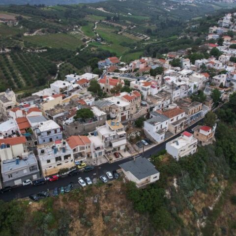 Βούτες Ηρακλείου: Πού οφείλονται οι ρηγματώσεις στα σπίτια - Τι διαπίστωσαν οι επιστήμονες