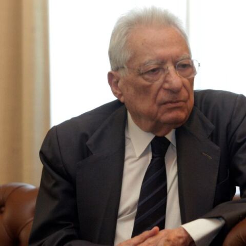 Πέθανε ο πρώην υπουργός Εξωτερικών Πέτρος Μολυβιάτης