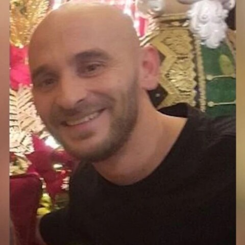 Αυτοκτονία 43χρονου στο Κερατσίνι: Το τρίτο κλειδί για την αποθήκη και το κενό μισής μέρας