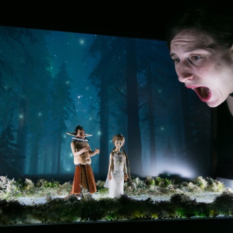 Η Μικρή μέσα στο Σκοτεινό Δάσος για 5 παραστάσεις στο Σύγχρονο Θέατρο