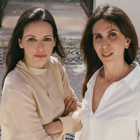 Η Δέσποινα Τσελεγκαρίδου και η Θεοφίλη Μαχαιρίδη του αρχιτεκτονικού γραφείου Delta-Theta μιλούν για τα project τους στην Ελλάδα και το εξωτερικό